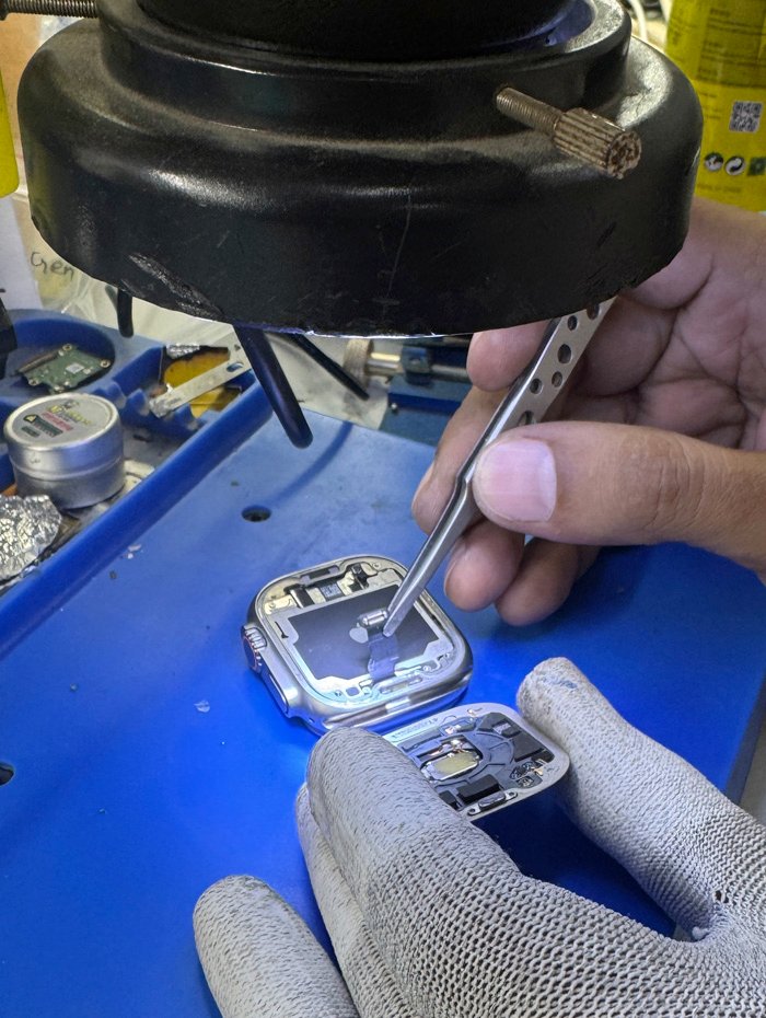 Apple Watch Ultra Charging Pad Repair