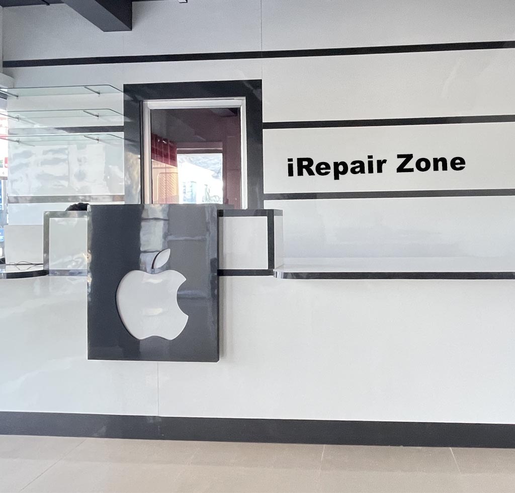 iRepair Zone, iRepair Zone Store Image, Apple iRepair Zone Showroom, Apple Store OMR, iPhone Store OMR, MacBook Store OMR